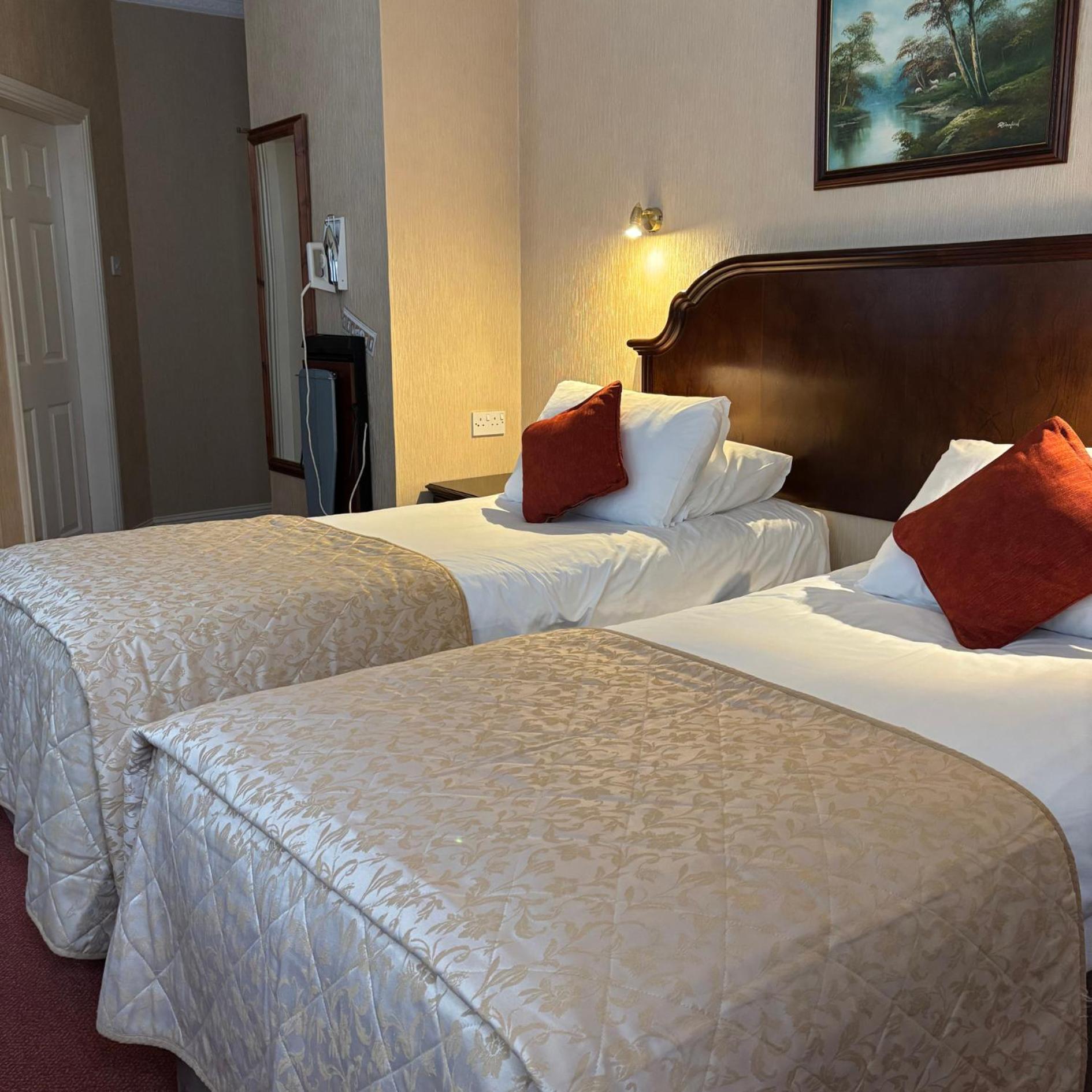 Welbeck Hotel & Apartments Дуглас Екстер'єр фото